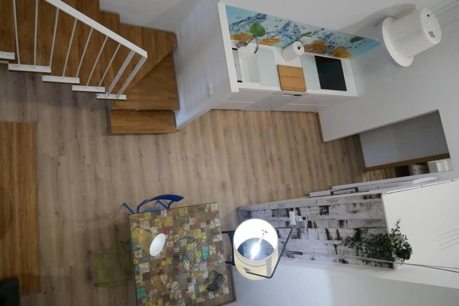 Apartamentos Antares 3 Milladoiro Luaran gambar