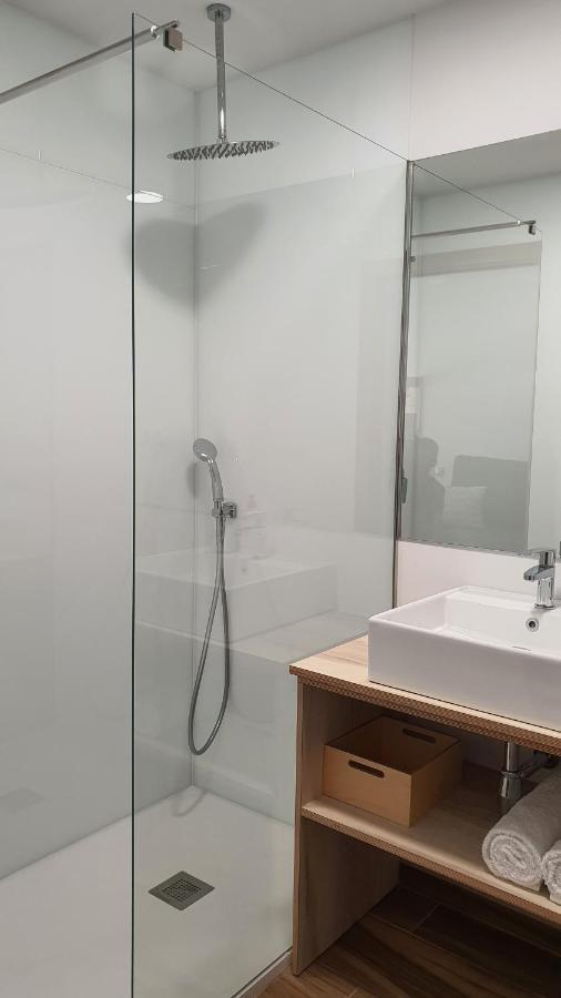 Apartamentos Antares 3 Milladoiro Luaran gambar