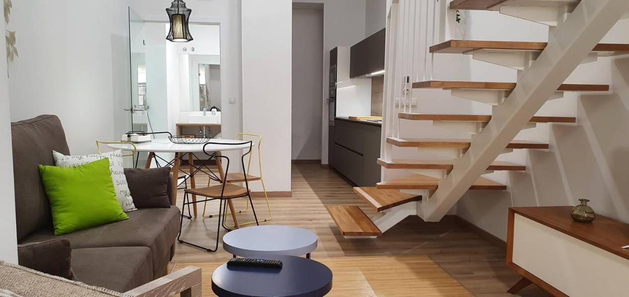 Apartamentos Antares 3 Milladoiro Luaran gambar