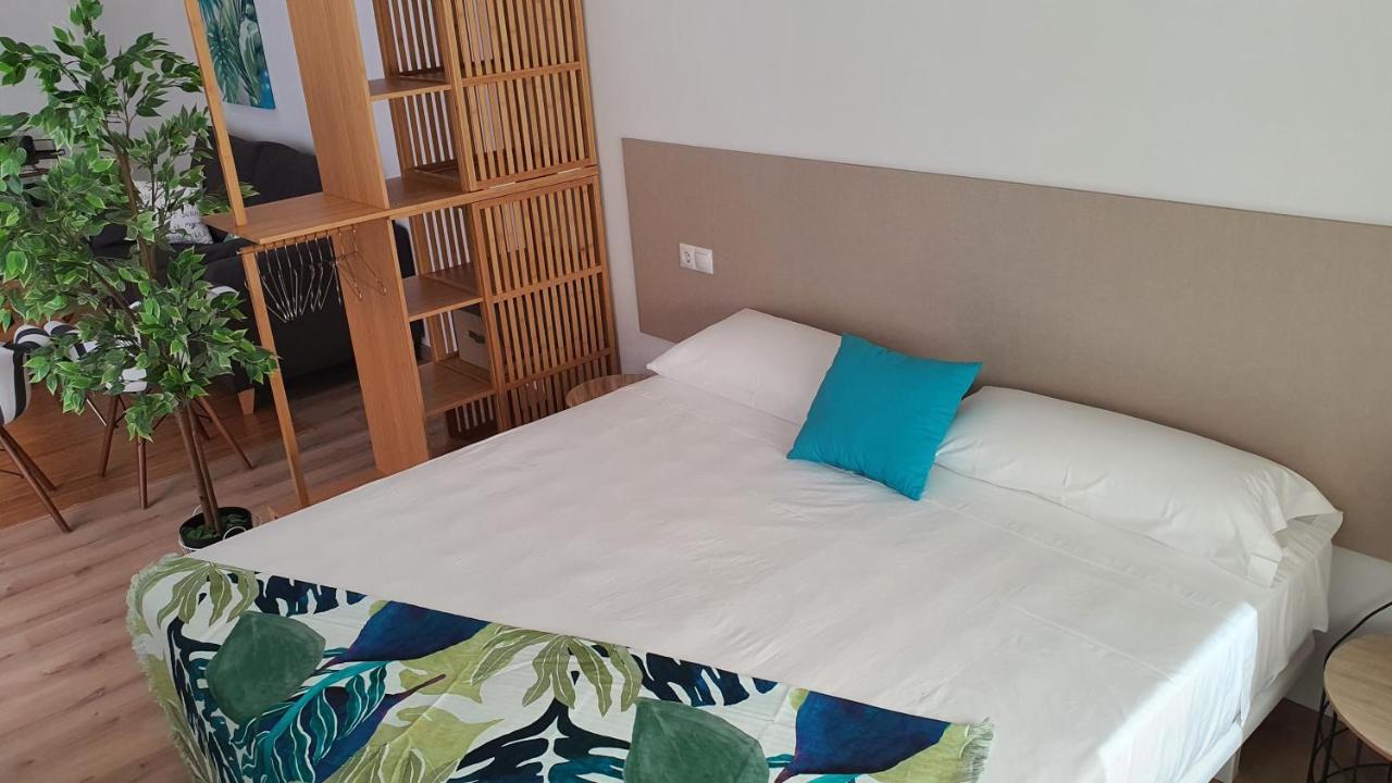 Apartamentos Antares 3 Milladoiro Luaran gambar