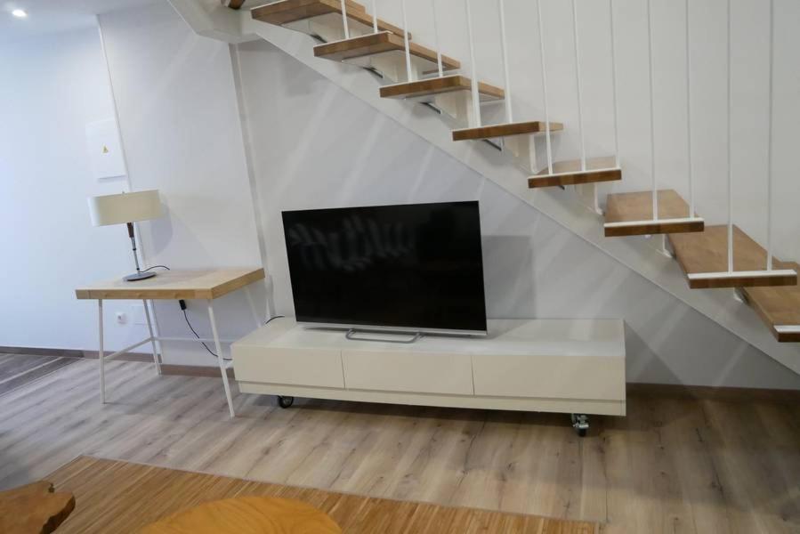 Apartamentos Antares 3 Milladoiro Luaran gambar