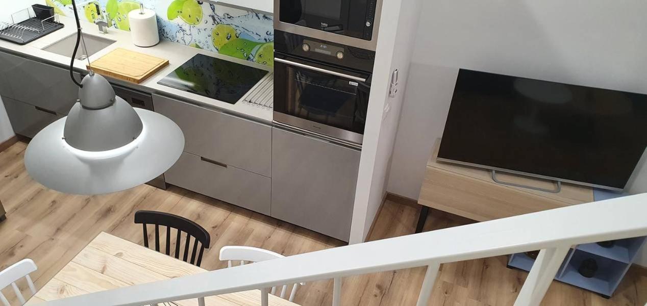 Apartamentos Antares 3 Milladoiro Luaran gambar