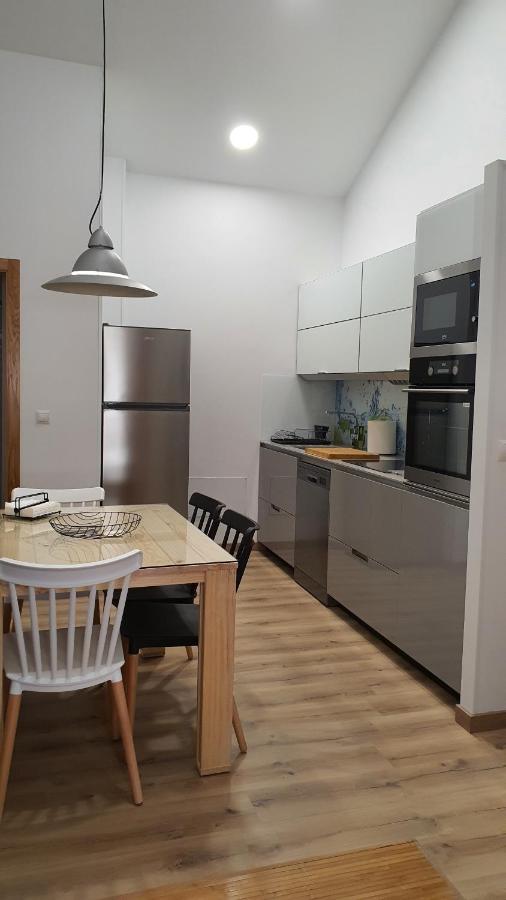 Apartamentos Antares 3 Milladoiro Luaran gambar