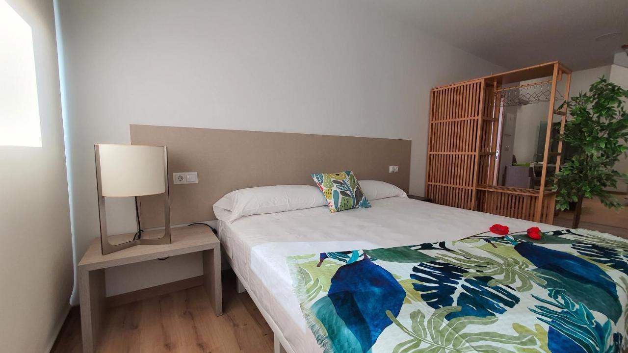 Apartamentos Antares 3 Milladoiro Luaran gambar