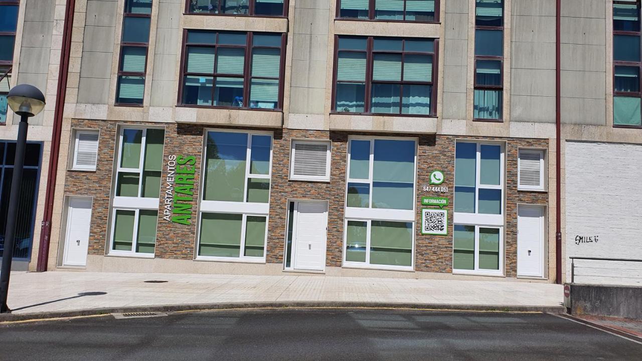 Apartamentos Antares 3 Milladoiro Luaran gambar